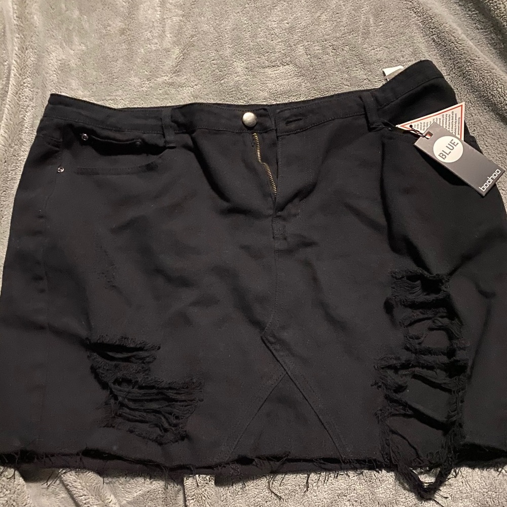 Black denim skirt